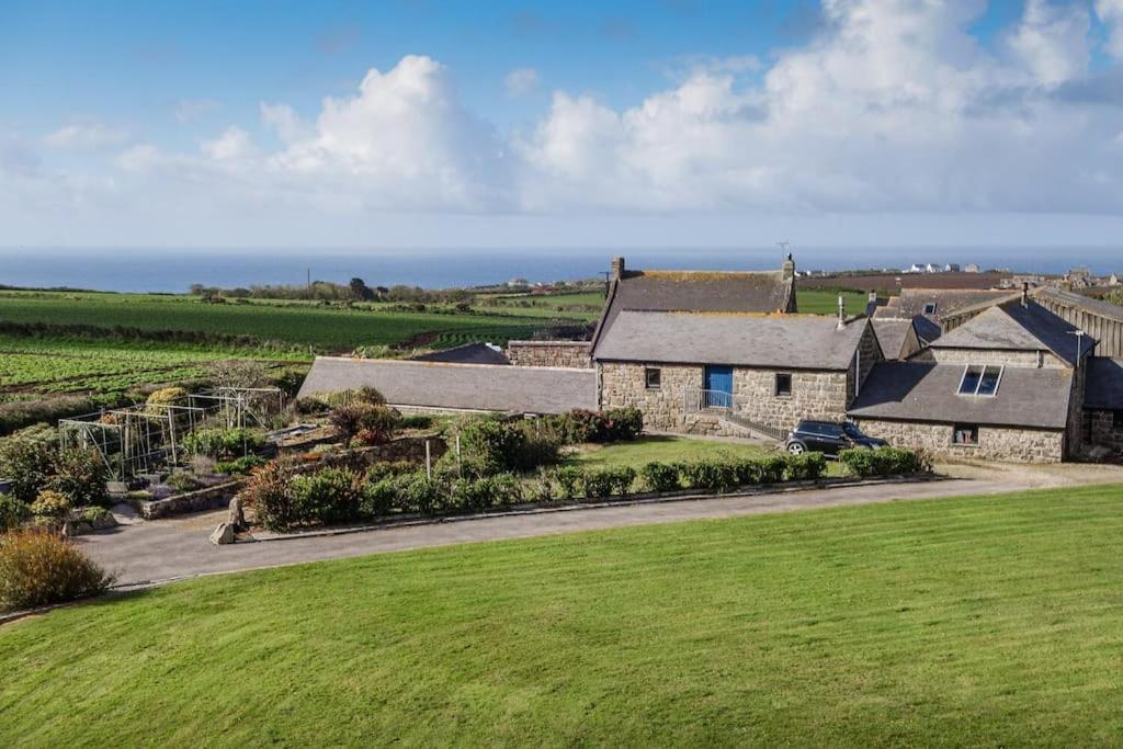 Porthcurno Barns, The Cart Lodge - Cosy Cottage, Walk To Porthcurno Beach, Pedn Vouder & Minack Theatre Hikkaduwa Dış mekan fotoğraf